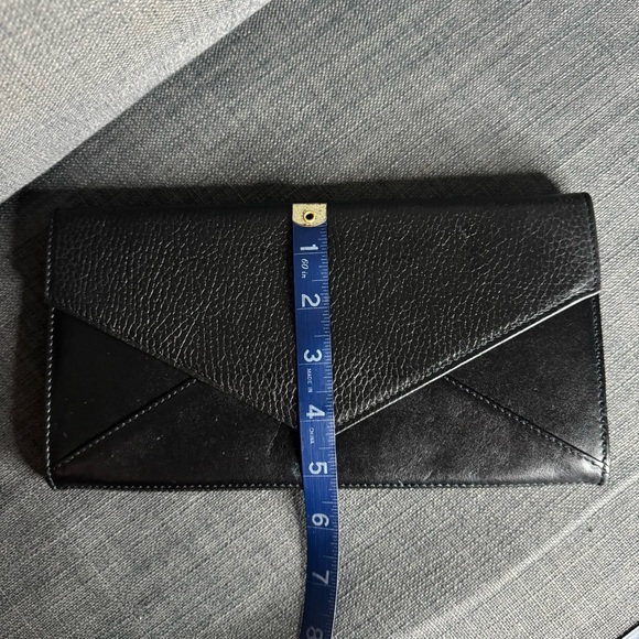 Cuyana Leather Envelope Clutch